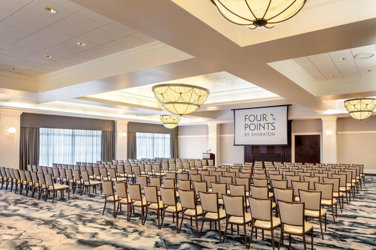 Four Points By Sheraton Norwood Conference Center Екстер'єр фото
